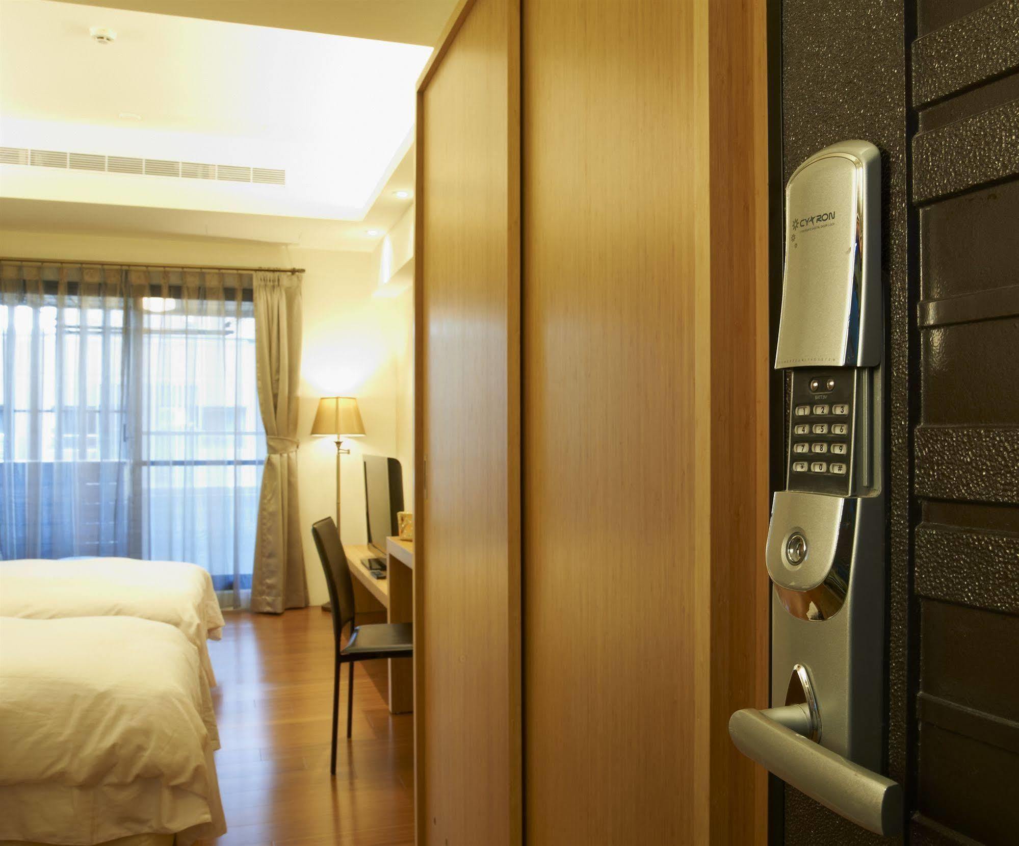 Master Hotel Тайбей Екстер'єр фото